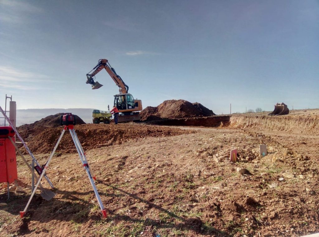 B541E943-7A3C-4923-98DB-508F2E81FBC8-b22ef869